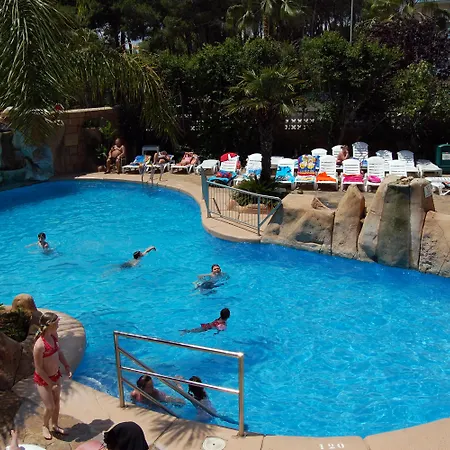 Villamarina Club 3*