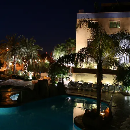 Villamarina Club Σαλού