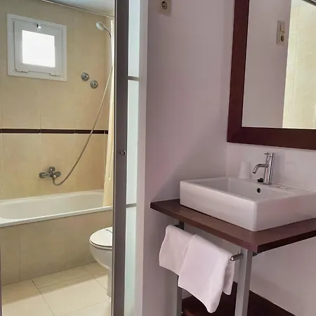 Villamarina Club 3* Σαλού