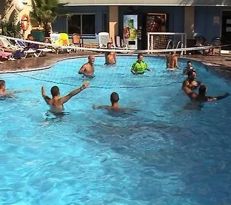 Villamarina Club 3*